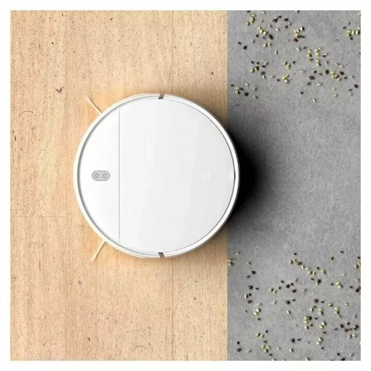 Xiaomi MiJia Sweeping Robot G1 качественно собирает пыль и мусор