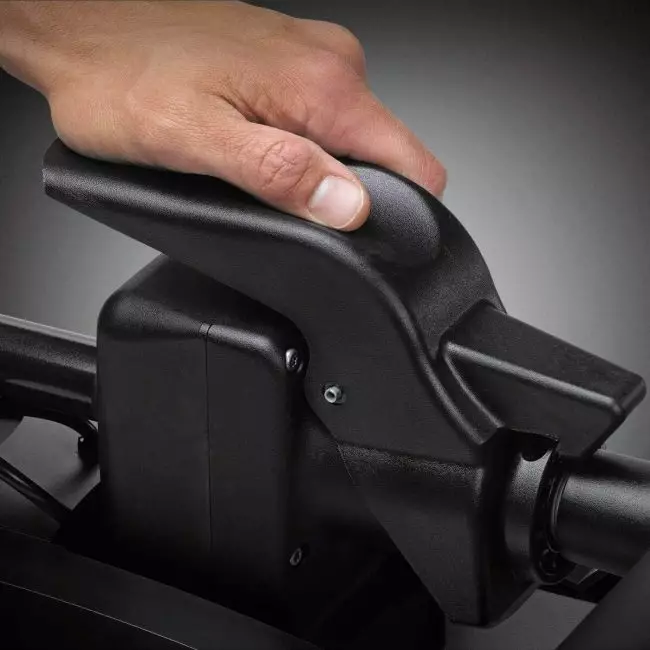 Close-up of a hand adjusting the Minn Kota Riptide Powerdrive 70 trolling motor